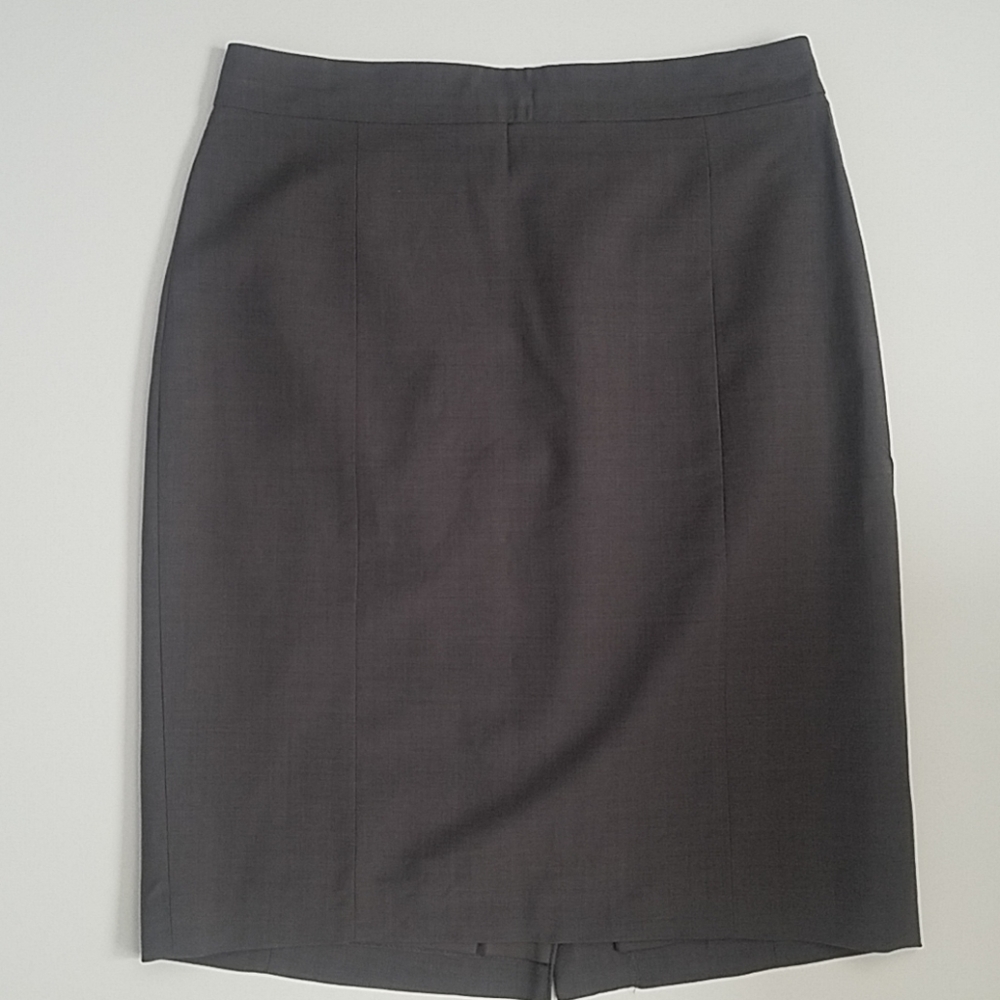 Ann Taylor wool, lined pencil skirt